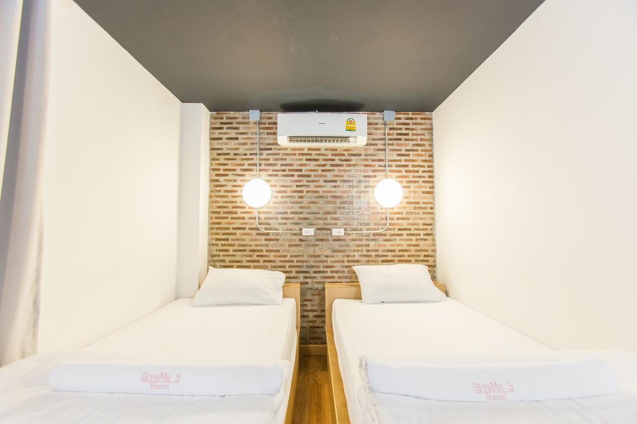 Give Me 5 Hostel Chiang Mai Exterior foto